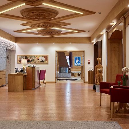Corona Dolomites Hotel Andalo Ngoại thất bức ảnh