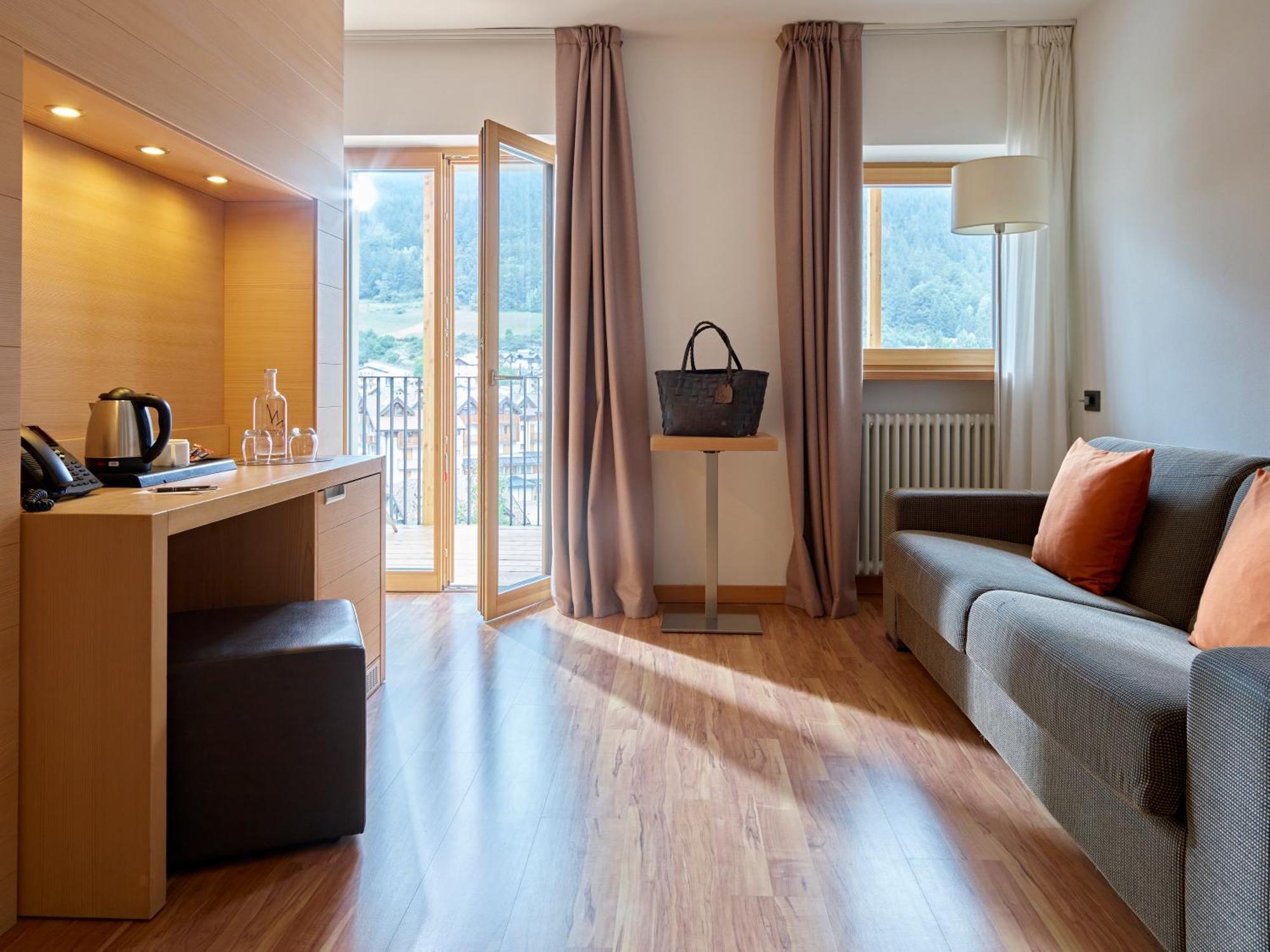 Corona Dolomites Hotel Andalo Ngoại thất bức ảnh