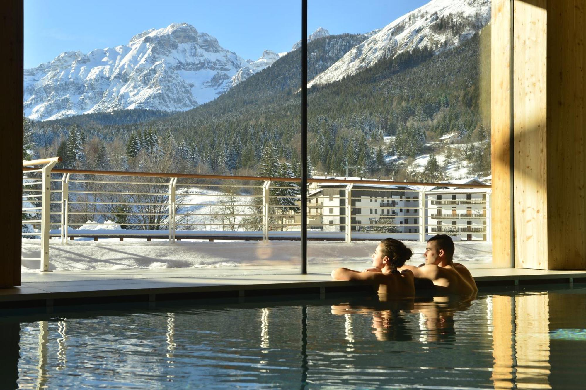 Corona Dolomites Hotel Andalo Ngoại thất bức ảnh